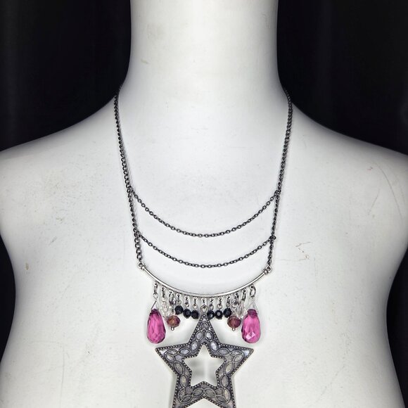 Rockstar Layered Star Necklace — Dark Chain, Glass Beads & Metal Alloy - Picture 3 of 5